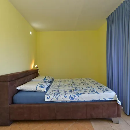 Apartment Milica 56