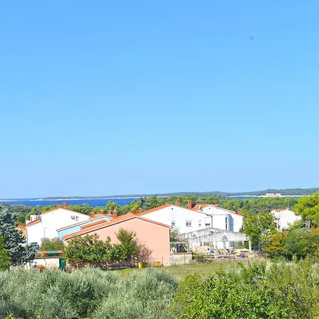 Apartman Milica 56 *