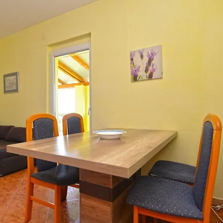 Milica 56 Apartment