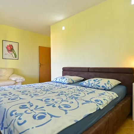 Milica 56 Pula