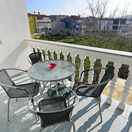 Milica 56 Apartment Pula