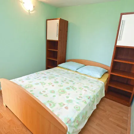 Apartment Milica 56 Pula