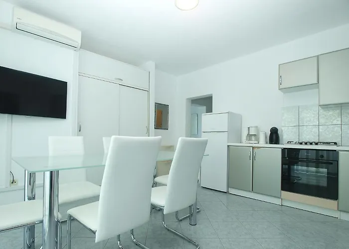 Apartament Milica 56 Pula