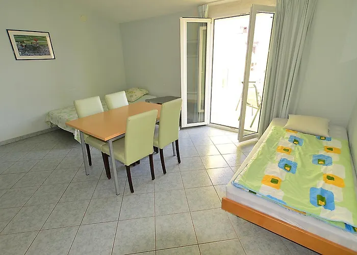 Apartament Milica 56